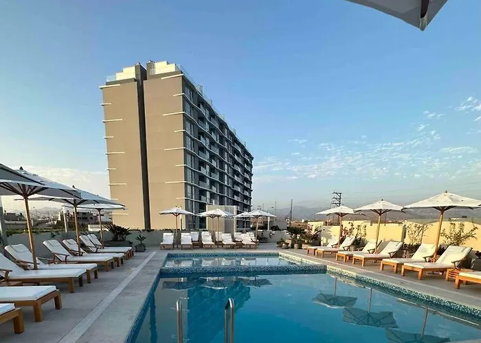 Apartamento De Estreno San Bartolo Vista Piscina Playa